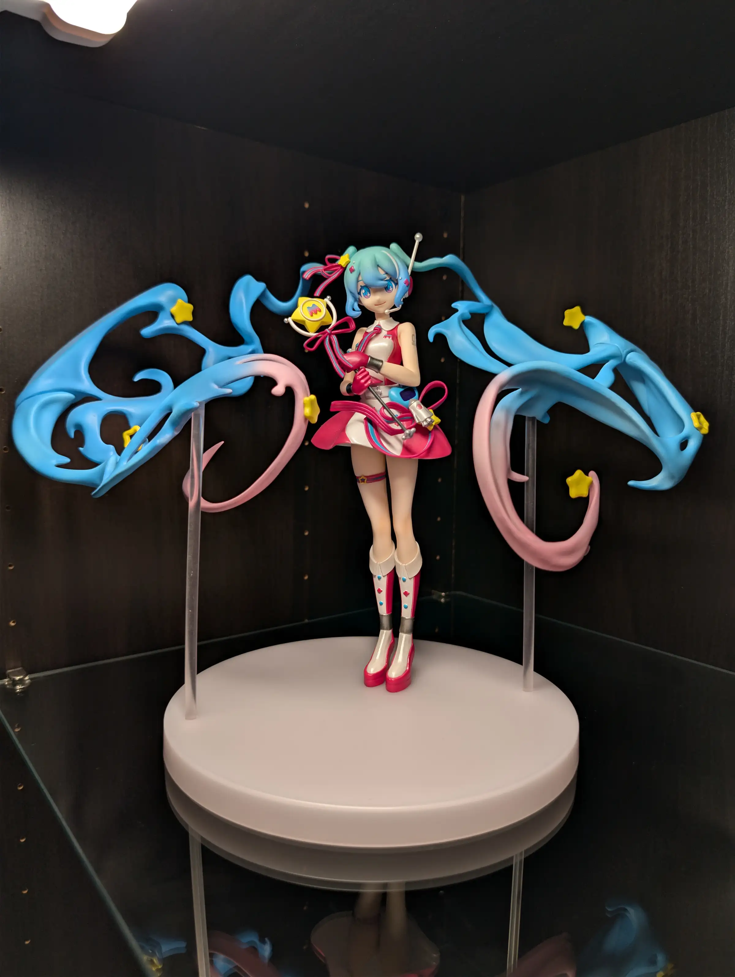 Image of figure Future Eve Miku