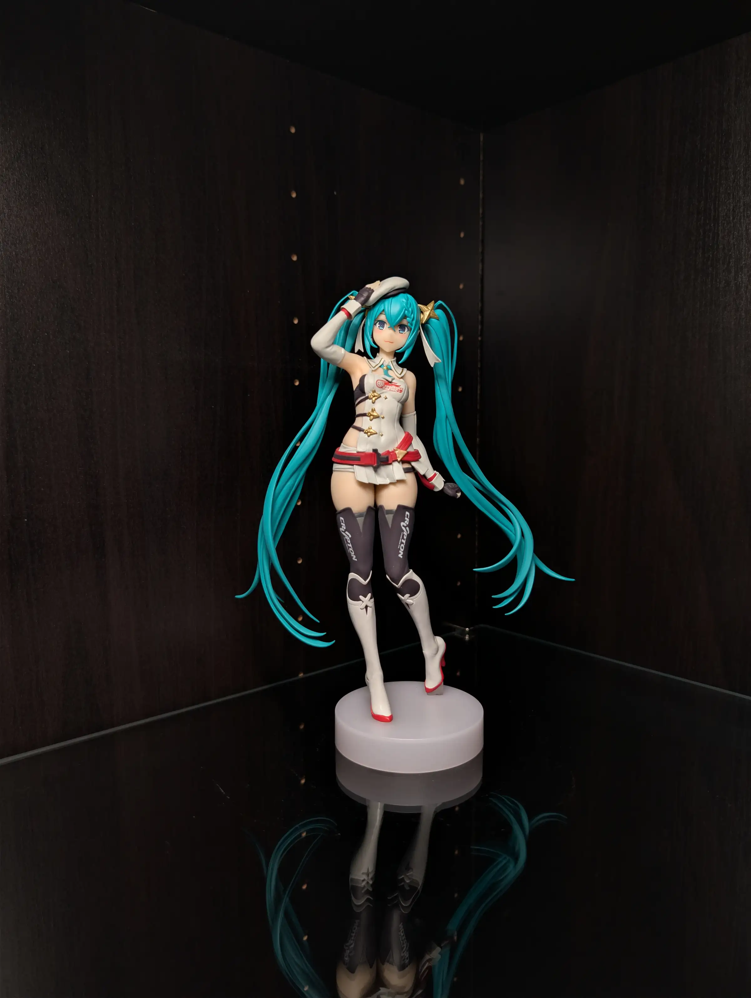 Image of figure Racing Miku 2023