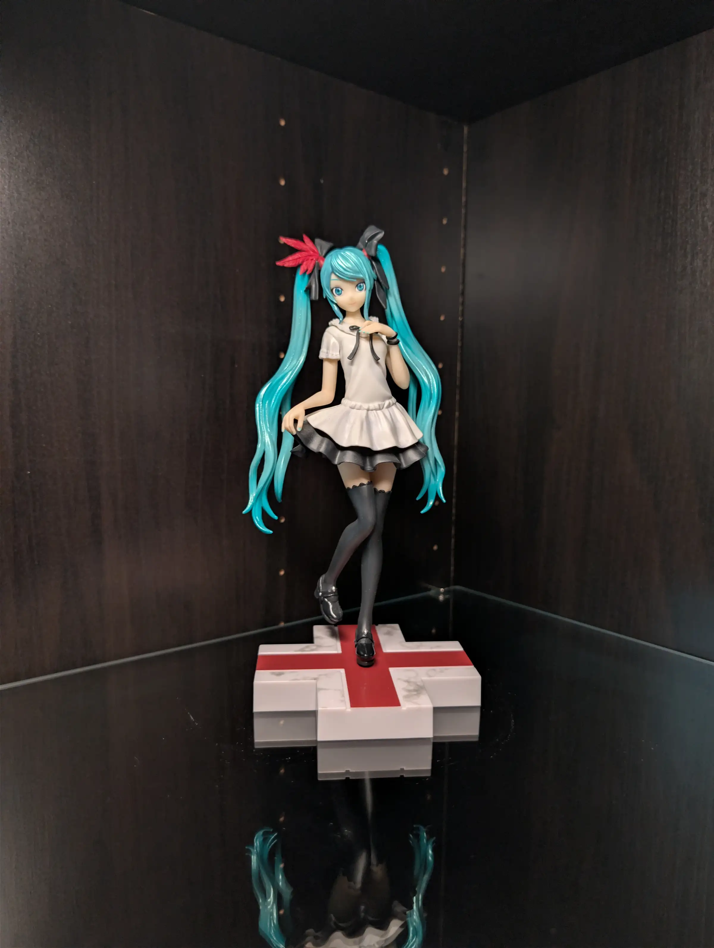 Image of figure World is Mine Miku